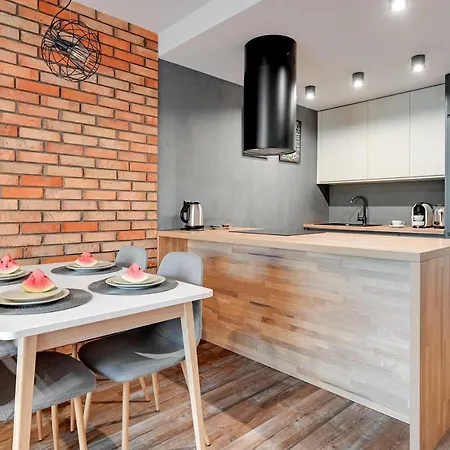 Boutique Residence - Old Town Riverside By Welcome Apartment