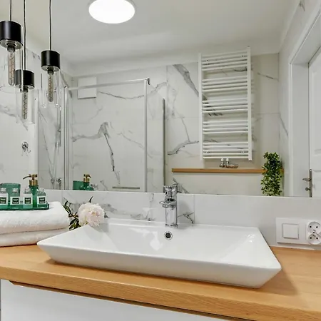 Apartment Boutique Residence - Old Town Riverside By Welcome Apartment *