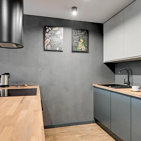 Boutique Residence - Old Town Riverside By Welcome Apartment Danzig